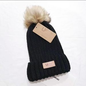 Beanie/Skull Caps beanie Cap mens designer bucket hats New Fashion Women Ladies Warm Winter Beanie Large Faux Fur Pom Poms Bobble Hat Outdoor New 2023