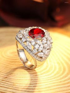 Klusterringar Tillverkare Ruby Stone Price Lab Grown Jewelry Crown Luxury Design Silver Ring for Daily Wear