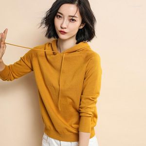 女性用セーター到着春の薄い黄色のセーター女性フード付きゆるい韓国の女の子プルオーバー甘いかわいい女性トップカジュアルニットウェア