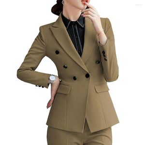 Abiti da uomo Primavera Autunno Temperamento da donna Pantaloni corti slim Completi di pantaloni da due pezzi Set blazer da donna