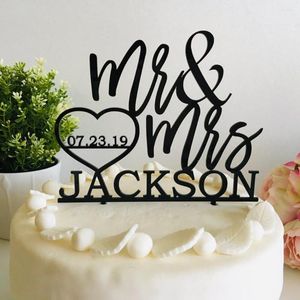 Suprimentos festivos personalizado bolo de casamento topper com coração salvar a data sr. e sra. sobrenome caligrafia noiva noivo personalizado