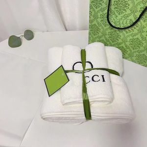 Moda toalhas de rosto 2023 designer conjunto toalha banho coral veludo luxo unisex das mulheres dos homens panos lavagem g toalha sumsum cxd9112