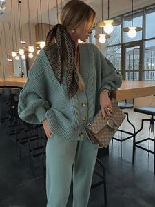 Women's Two Piece Pants Women Knitting Two Pieces Sweater Suit Hemp Flower V-Neck Single-Breasted Cardigan Pants Lady Winter Casual Sweater Set 230831