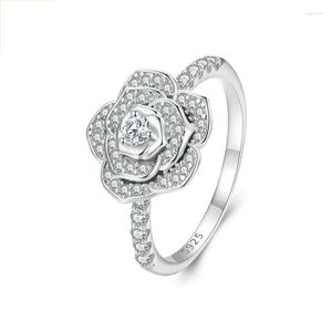 Anelli a grappolo Anello di fidanzamento con rosa con zirconi cubici in argento sterling 925 alla moda TKJ per donna sposa