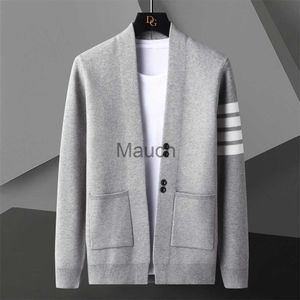 Suéteres masculinos de cor sólida Cardigan Suéteres masculinos outono nova moda listras contrastantes Cardigan Sweater Sueter Hombre Los Hombres Abrigos J230901