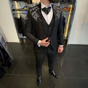 دعاوى رجال للرجال الفاخرة للخرز لحفل الزفاف 3 قطع الزي العريس Tuxedos Slim Fit Male Prom Blazer Man Party Terno Masculinos Completeo