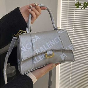 Modedesign läder crossbody väskor för kvinnor lyxkoreansk version axelväska kvinnlig handväska och handväska billigt utlopp 50% rabatt