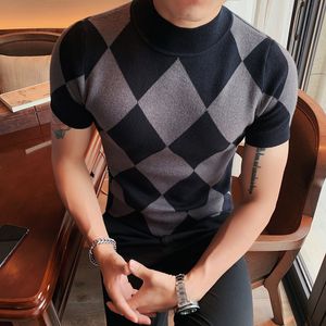 Suéter masculino estilo britânico outono inverno manga curta suéter masculino roupas moda diamante treliça gola alta todos os jogos casuais slim pullovers 230831