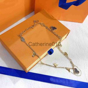 Pendant Necklaces Womens Design Necklace Faux Leather 18K Gold Plated Stainless Steel Necklaces Choker Chain Letter Pendant Europe America Fashion Wed J230902