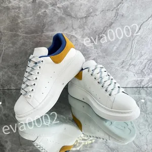 2023 Luksusowe projektanci mężczyźni swobodny buty skórzane tenisówki przezroczyste podeszwy sneakers trenerzy platformy Rozmiar 35-46 XSD221101