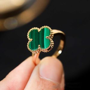 Fashion luxe 4/Klavertje Vier Hoge versie Vier Gras Ring V Verguld 18 K met Diamanten Natuurlijk Wit Fritillaria Rode Jade Enkele Bloem Vrouwtje met logo en doos