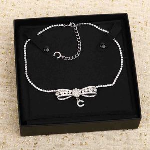 2024 Luxury Quality Charm Pendant Necklace Butterfly Dhape med Sparkly Diamond och Nature Shell Pärlor Have Box Stamp PS7582B