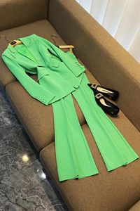 2023 Autumn Green Solid Color Two Piece Pants Set Long Sleeve Notched-Lapel Single-knapp Blazers Top Flare Trousers Pants Suits Set Two Piece Suits O3G302272