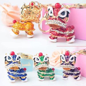 50pcs DHL Bag Parts Creative gift Chinese style lion Top dance alloy key ring fashion pendant car pendant 7colors ZZ