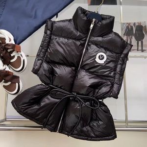 23AW 여자 재킷 파카 다운 코트 패션 벨트 짧은 자크 디자이너 스타일 슬림 한 코르셋 두꺼운 복장 윈드 브레이커 포켓 레이디 따뜻한 코트 S-L