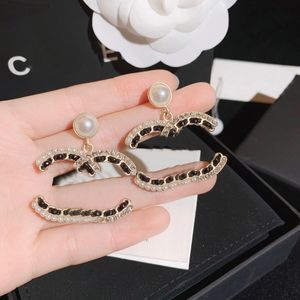 Earrings Vintage Elegant Women Earrings Black Luxury Jewelry Designer Correct Logo Pearl Earrings Girl Birthday Love Gift Earrings High Quality Brand Jewelry