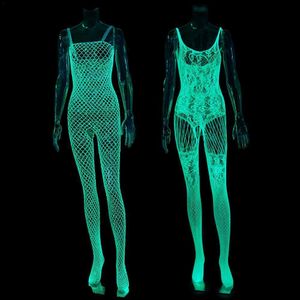 Seksowne skarpetki Luminous Fishnet dla kobiet świecą w ciemnej bieliźnie legginsy rajstopy Sheer BodyCon Kumpsuit Clubwear 230901