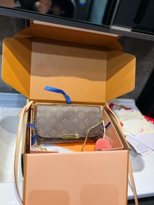 Omuz çantaları çanta tasarımcı çantası favori mm gerçek deri zincir çantalar kadın bayan crossbody çanta moda çanta zinciri kayış pochette asaleserler cüzdan flep