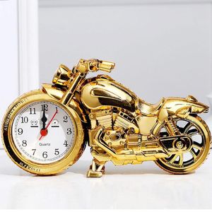Tischuhren Motorrad Form Wecker Ornament Mode Kunststoff Gold Schwarz Kreative Student Nacht Hause Dekoration