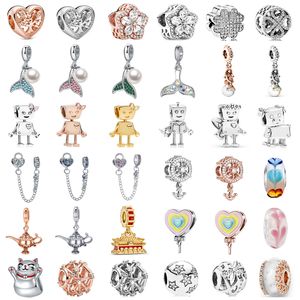 2023 Ny högkvalitativ Sterling Silver Charm Mermaid Tail Robot Dog Flower Immortal Armband Pärlor Pendant