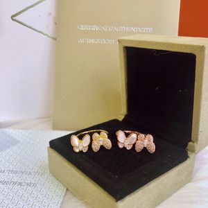 Vintage Sweet Cluster Rings Brand Designer Copper Full Crystal And White Mother Of Pearl Double Two Butterfly Charm Open Ring With Box Party Gift Women Jewelry