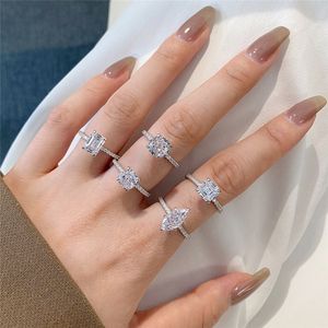 Anello di amore del progettista di gioielli di moda di lusso per donna Diamanti bling in argento sterling 100% 925 8A Cubic Zirconia Diamond Donna Sposa Anello di fidanzamento per matrimonio Confezione regalo