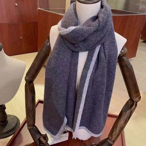 Vinterkvinnors halsdukar Wraps Women Designer Warm Knitting Scarf Good Quality 3 Färger med tagg 185cmx70cm