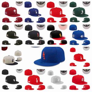 Gotowy magazyn Meksyku Męski baseball dopasowane czapki Klasyczne czarny kolor Hip Hop Chicago Sport Pełne zamknięte konstrukcje Caps Chapeau 05 Stitch Heart Love Hustle Kwiaty Rozmiar 7-8