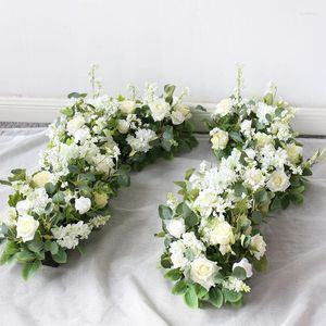 Dekorativa blommor 2st 50 cm Creative Luxury Artificial Flower Row Runner Table Home Decor for Wedding Backdrop Party White Green Leaf Wall