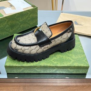 Женские туфли на массивном каблуке 5 см, модные кожаные модные лоферы с металлическими пуговицами, роскошные классические деловые лоферы, размер 35–41 mYY0003