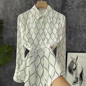 Women's Blouses Fashion Woman Blouse 2023 Vintage Classic Black And White Geometric Print Long Sleeve Shirt For Women Spring Autumn