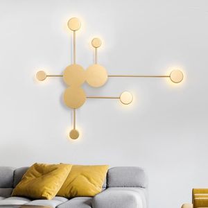 Lampada da parete Rami nordici Multi bracci Oro Nero Per Camera da letto Comodino Soggiorno Decorazione di illuminazione per interni a LED