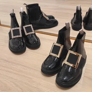 Designer-Stiefel Damen-Chelsea-Stiefeletten aus Leder mit Rautenschnalle im englischen Stil, klobige schwarze Doc Martens-Stiefel mit Plateaustiefeln