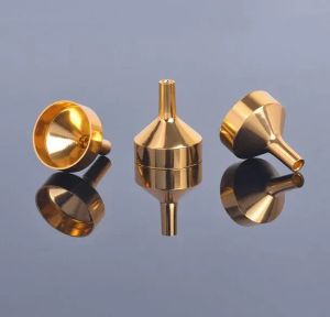 Metal Küçük Alüminyum Mini Huni Parfüm Kolanlar Süzgeçleri için Mini Huni Transfer Difüzör Şişesi Mini Sıvı Yağ Doldurma Laboratuvarı SEP04