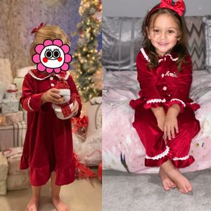 Conjuntos de roupas atacado roupas de bebê família pijama pai mãe e crianças pijama vermelho veludo combinando homewear meninos meninas natal pijamas 230901