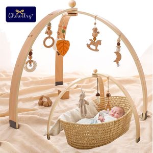 Rattles Mobiles Baby Wood Play Gym Mobile Hanging Sensory Toys Triangular Activity Room Decorations Suspension Bracket Toy 230901