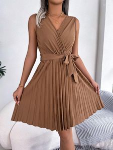 Casual Dresses Women Dress Summer Temperament Cross V Neck Sleeveless Khaki High midja Fold Elegant For Ladies Lace Up Solid 2023