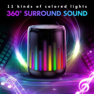 ポータブルスピーカー5.2 9Dステレオ360サラウンドサウンドを備えたBluetoothスピーカーInterconnected Colored Coloring Light Mini Gaming Sound Sports Gift Q230905