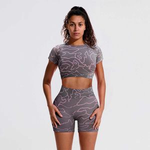 Venda quente verão cintura alta hip levantamento shorts feminino elástico apertado correndo terno esportes shorts roupas de fitness conjunto de duas peças