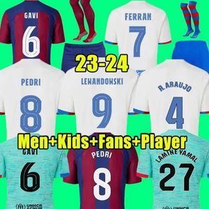 Sサッカージャージペドリフットボールシャツlewandowski gavi kit ansu fati ferran raphinha 24 F. de Jong Dest Dembele Camiseta de Futbol Men Kidsユニフォーム