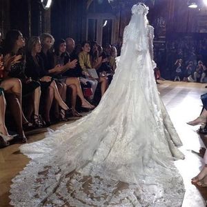 Luxry Zuhair Murad 2 poziomy 3 m katedra koronkowa krawędź ślubna Mantilla Wedding Veil Comm205z