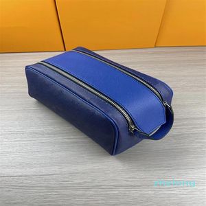 Men Travelling Toilet Bag Designer Wash Bags Large Capacity Cosmetic Purses Toiletry Pouch Makeup bags Soft Canvas Material Waterp247S