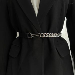 Cinture Cintura a catena dorata Vita elastica in metallo argentato per le donne Fascia da smoking elasticizzata di alta qualità Cappotto da donna Ketting Riem Cintura