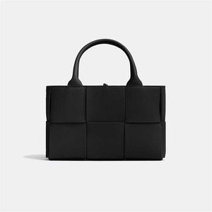 Сумка Bottegass Mini Arco Tote Bag Модельерская женская сумка Женская сумка на плечо Сумочка Кошелек Оригинальная натуральная кожа Цепочка через плечо Высокое качество