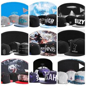 Cayler Oğullar Snapback Beyzbol Kapakları Kafes Yasallaştırın Smokin 'Ağaçlar Sky Sky High Eazy Rocky Saints Rudeboy Snapback H2979