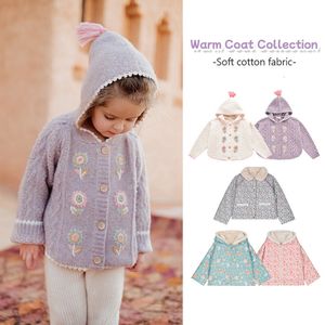 Kläder sätter Winter Autumn LM Ethnic Style Girl Flower DoubleDed Wearing Imitation Rabbit Velvet Thick Hooded Cotton Jacket 230901