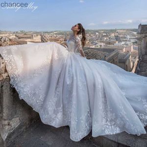 Abiti casual di base Splendide applicazioni Abito da sposa con maniche lunghe con perline Abito da sposa 2023 Abito da sposa vintage con scollo tondo romantico Personalizzato LST230904