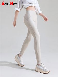 Leggings da donna invernali in pelle PU pantaloni sexy neri a vita alta attillati slim per le donne elastico in caldo pile opaco PU Legging 2023 autunno 230901