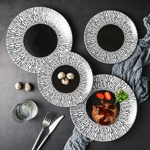Посуда Тарелки Керамическая неглубокая тарелка Западная еда Домашняя креативная европейская черная линия Спагетти Стейк Ужин 230901