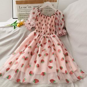 Strawberry Dress Sexiga klänningar för kvinnor Deep v Puff Sleeve Robe Femme Kawaii268x